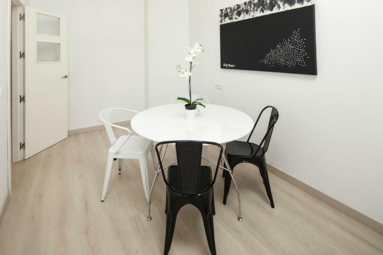 Apartamento Mediterraneo Málaga Esterno foto
